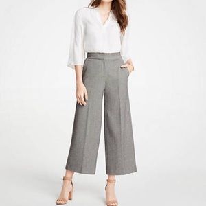Wide leg Ann Taylor 3-$30🌈